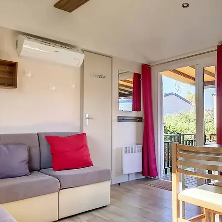 Campeggio Le Moorea Mobilhome Le Montourey 4 étoiles *