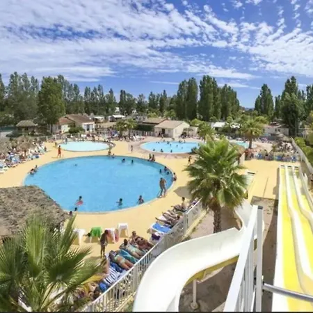 Le Moorea Mobilhome Le Montourey 4 étoiles * Fréjus